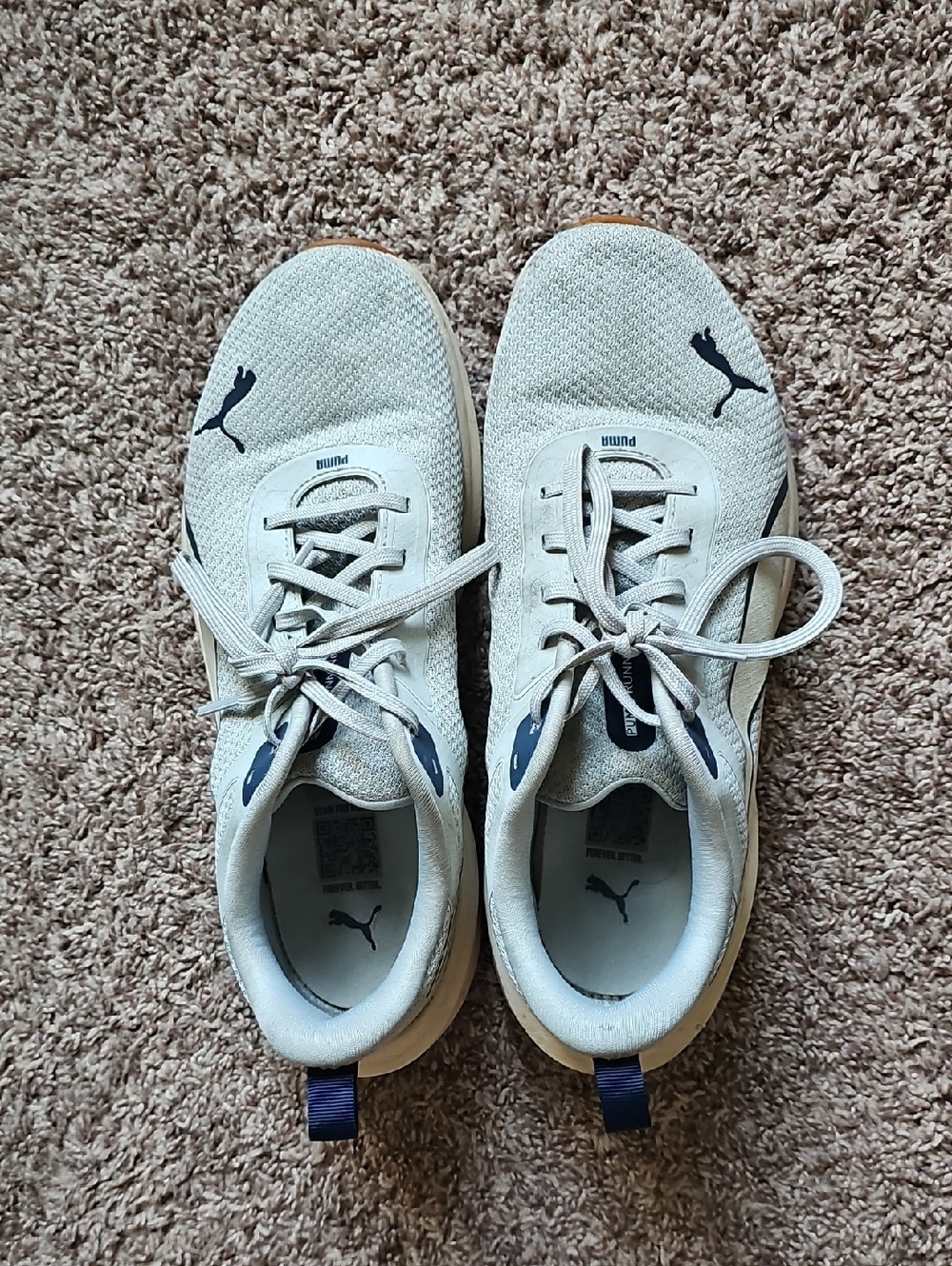 Puma Light Gray Knit Sneakers with Navy Logos